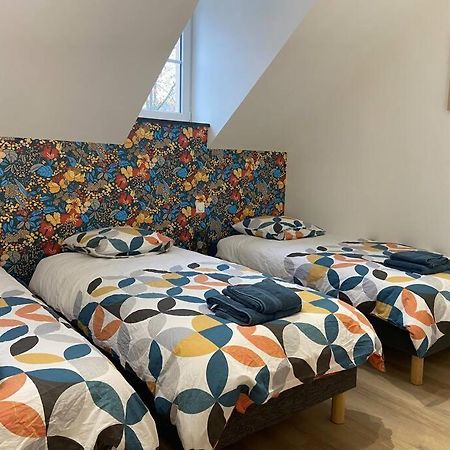 Les Prunelles Maison De Village De 4 A 8 Personnes Précigné Extérieur photo